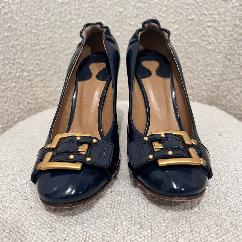 Chloe Navy patent heels Size 37 1/2